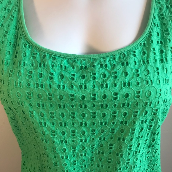 New York & Company Lime Green Eyelet Overlay Tank - Picture 2 of 8